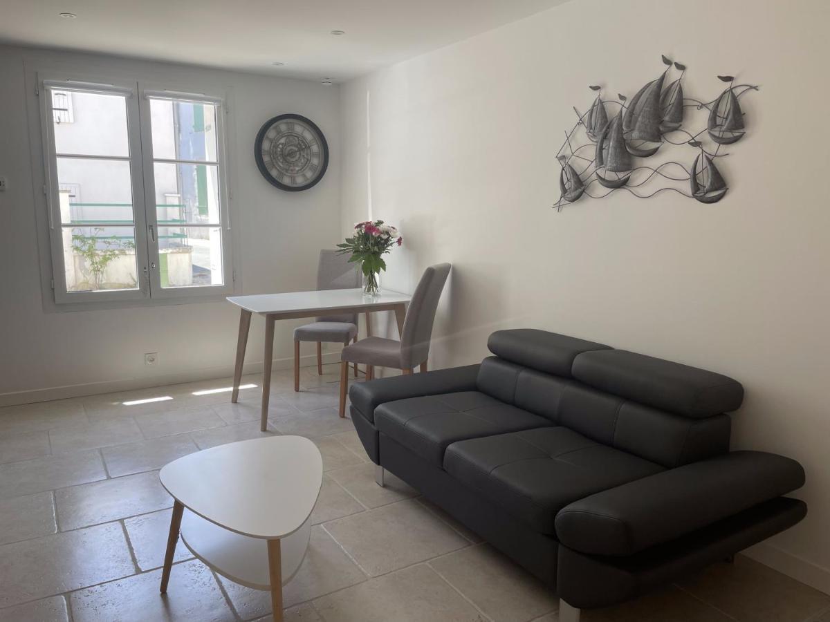 Le Petit Navire Apartment La Flotte Exterior foto